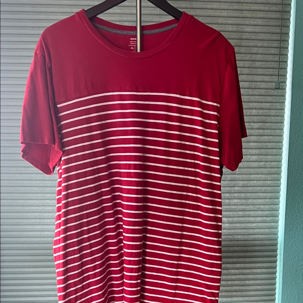 Old Navy Red and White Striped Short-Sleeve Tee